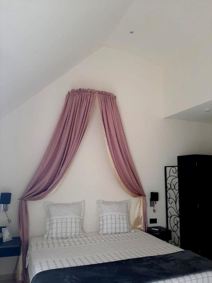 Hotel Chateau Georgette Pombas Екстериор снимка