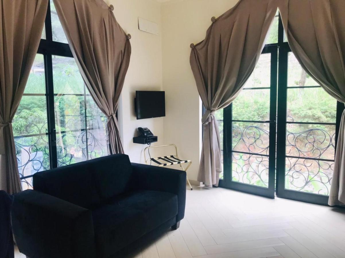 Hotel Chateau Georgette Pombas Екстериор снимка
